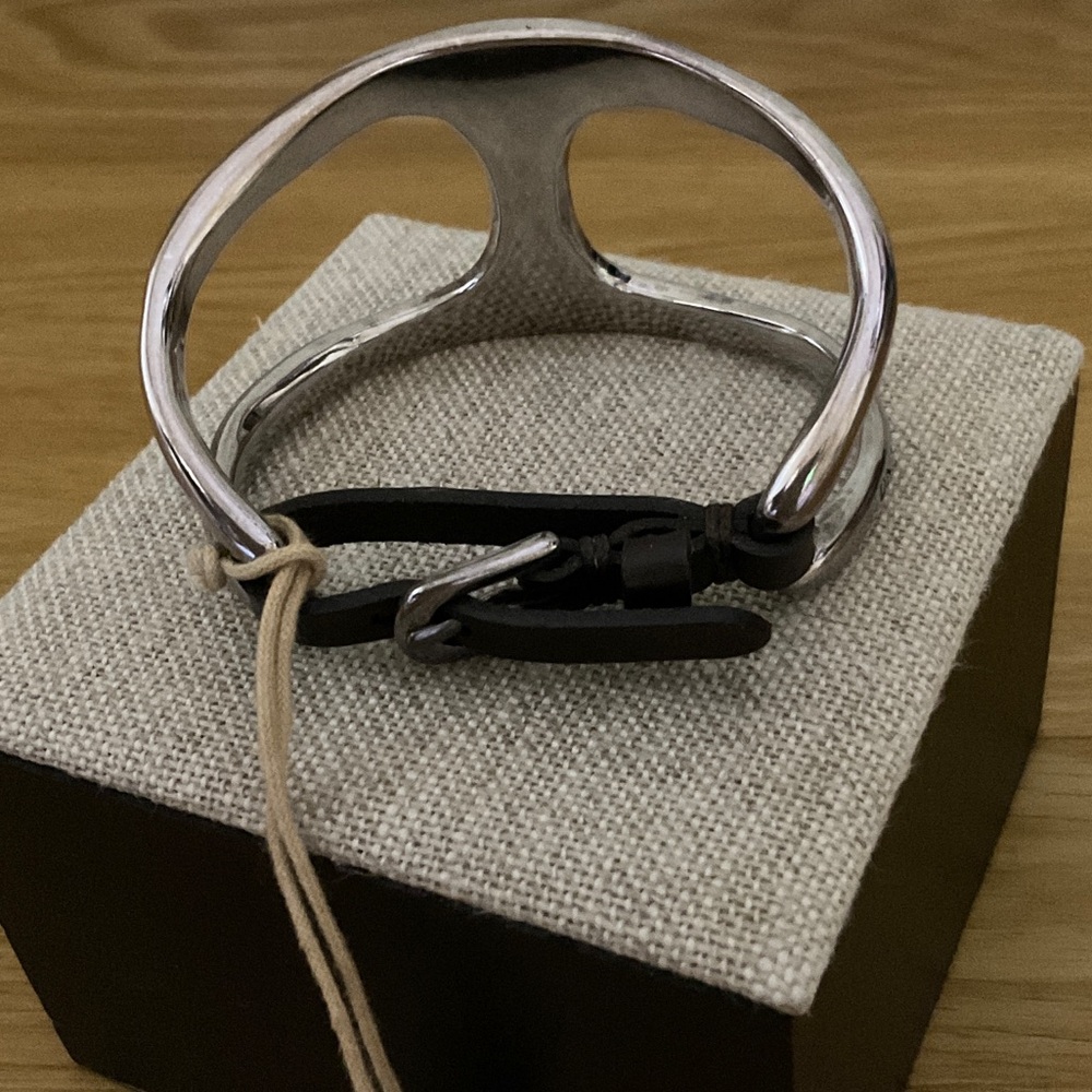 NWT UNO de 50 Polished Silver-plated Cuff "Two in One" $240 - Picture 4 of 13